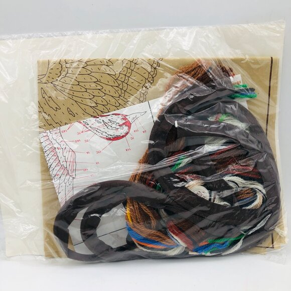 New The Creative Circle Magnificent Mallard Wool Embroidery Pillow Kit #0481 - Picture 6 of 6